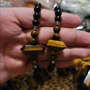 HANDMADE DURABLE STONE BRACELETS